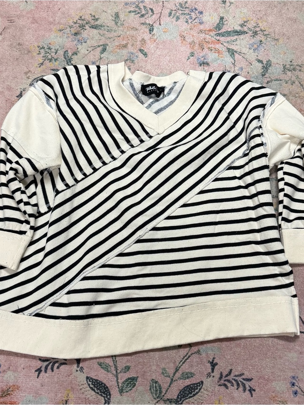 white birch Black and Cream Striped V‑Neck Pullover Top
